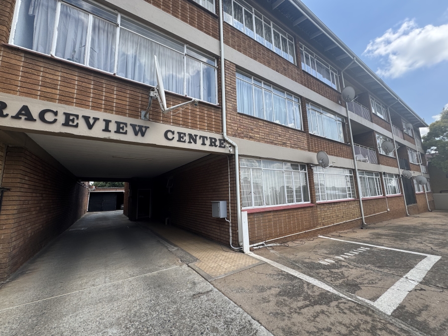 2 Bedroom Property for Sale in Raceview Gauteng