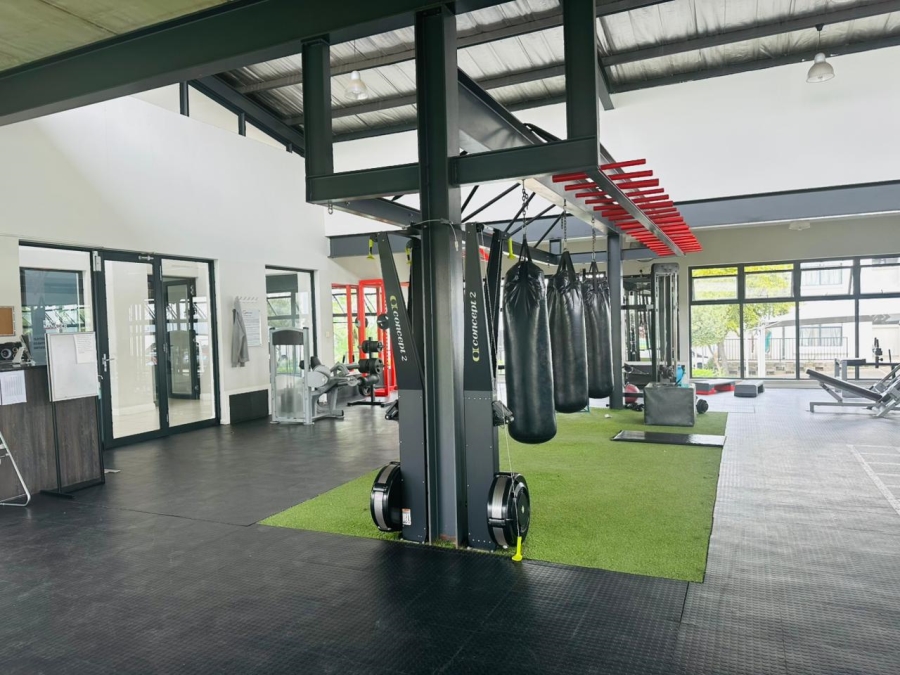 1 Bedroom Property for Sale in Bryanston Gauteng