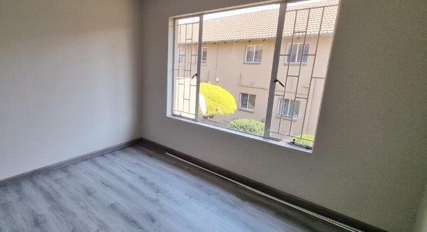 To Let 2 Bedroom Property for Rent in Beyers Park Gauteng