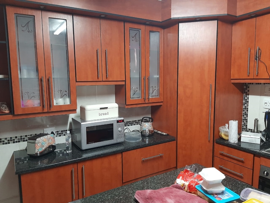 4 Bedroom Property for Sale in Actonville Gauteng