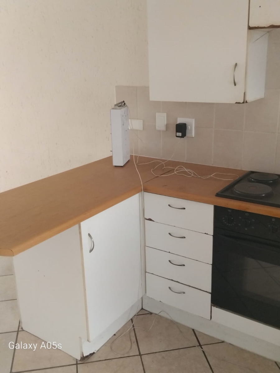 2 Bedroom Property for Sale in Eveleigh Gauteng