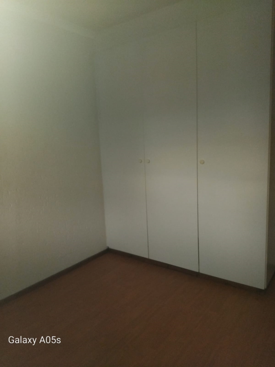 2 Bedroom Property for Sale in Eveleigh Gauteng