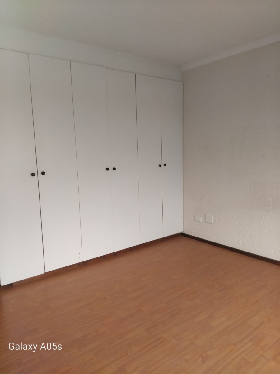 2 Bedroom Property for Sale in Eveleigh Gauteng