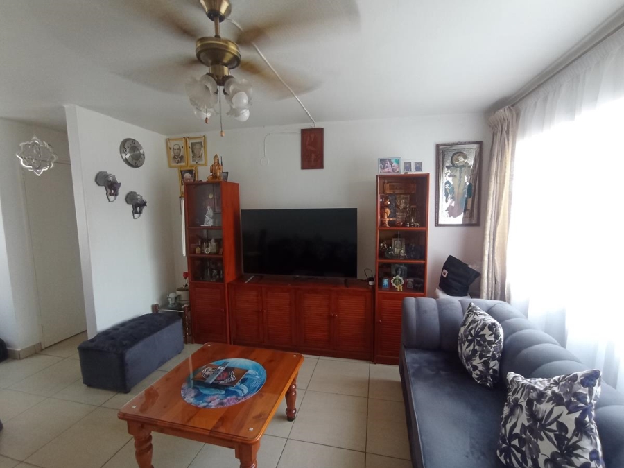 3 Bedroom Property for Sale in Lenasia Ext 10 Gauteng