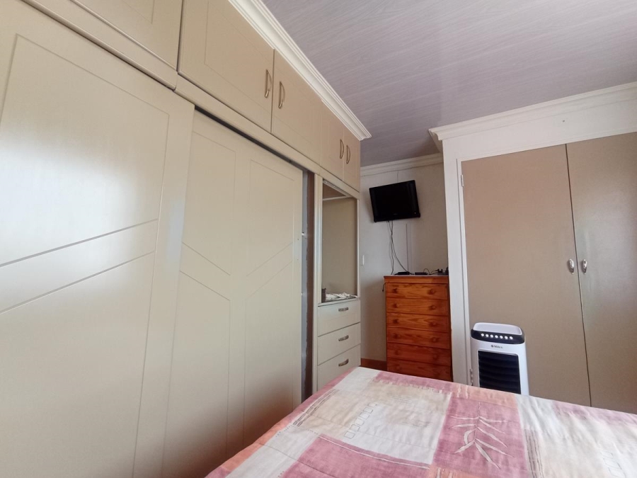 3 Bedroom Property for Sale in Lenasia Ext 10 Gauteng