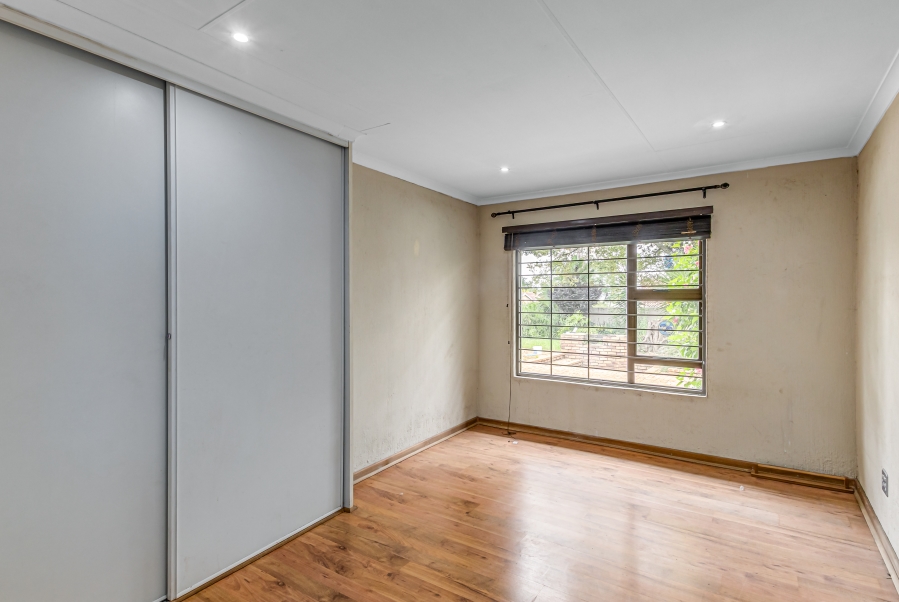 To Let 5 Bedroom Property for Rent in Buccleuch Gauteng