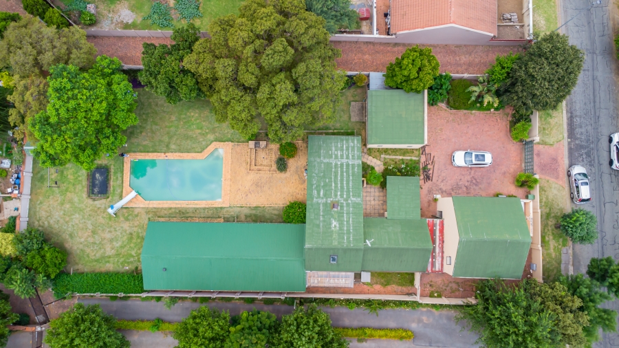 To Let 5 Bedroom Property for Rent in Buccleuch Gauteng