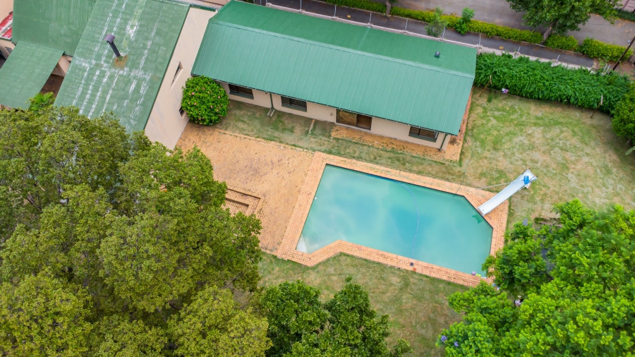 To Let 5 Bedroom Property for Rent in Buccleuch Gauteng