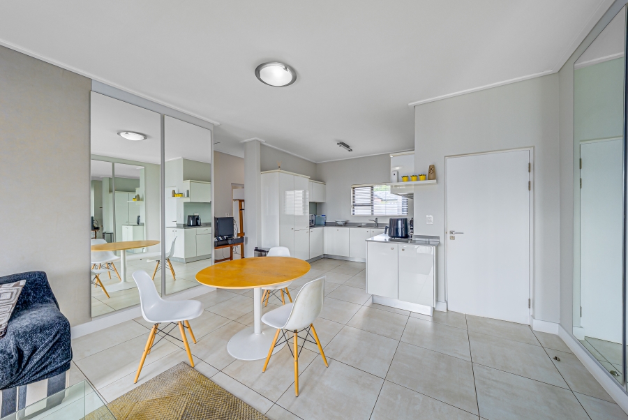 2 Bedroom Property for Sale in Waterfall Gauteng