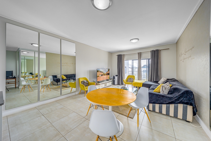 2 Bedroom Property for Sale in Waterfall Gauteng