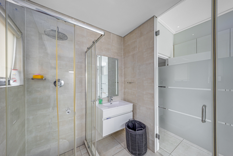 2 Bedroom Property for Sale in Waterfall Gauteng