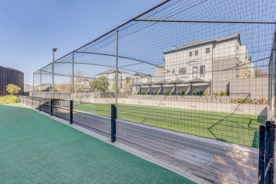 2 Bedroom Property for Sale in Waterfall Gauteng