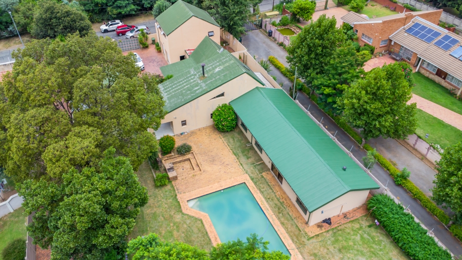 5 Bedroom Property for Sale in Buccleuch Gauteng