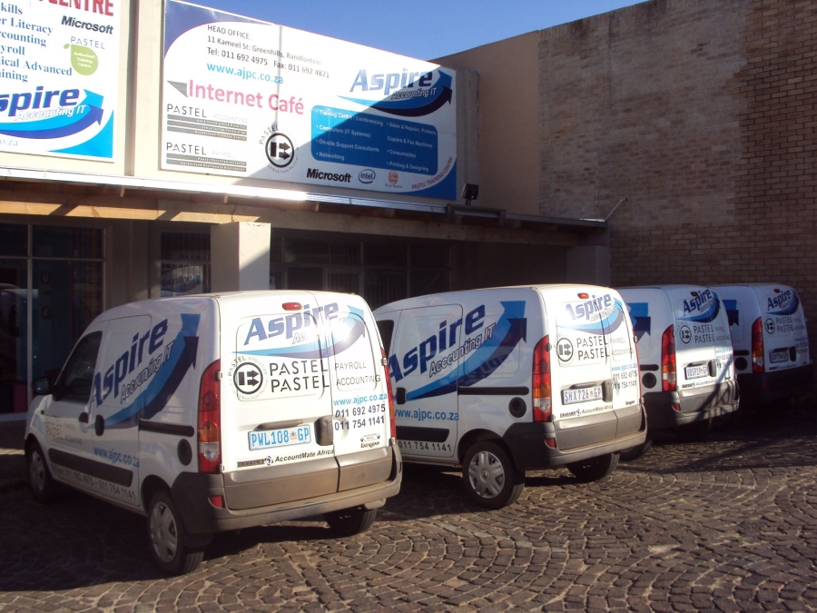 To Let Commercial Property for Rent in Greenhills Gauteng