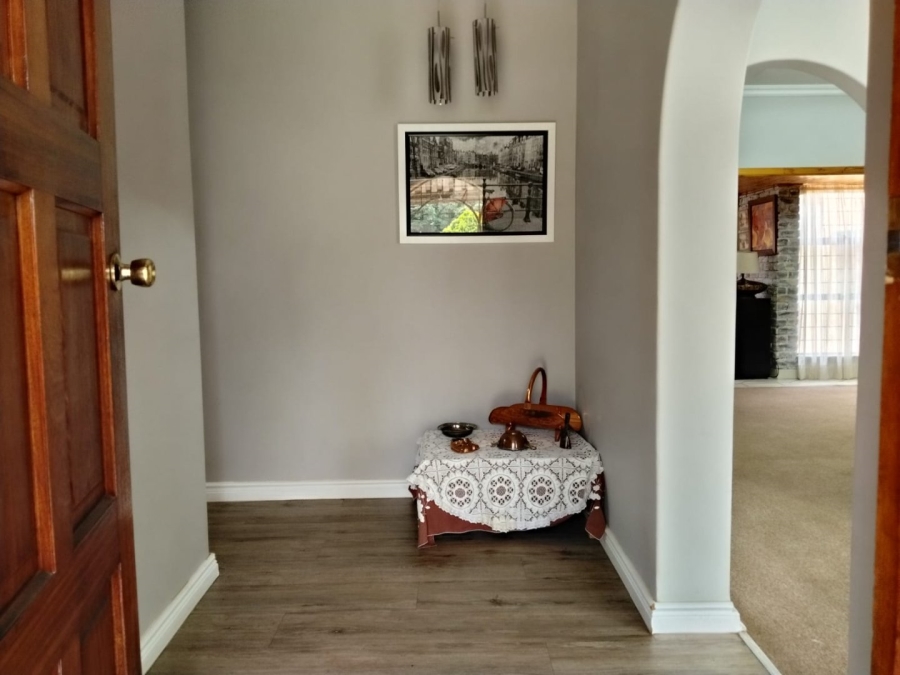 3 Bedroom Property for Sale in Wilro Park Gauteng