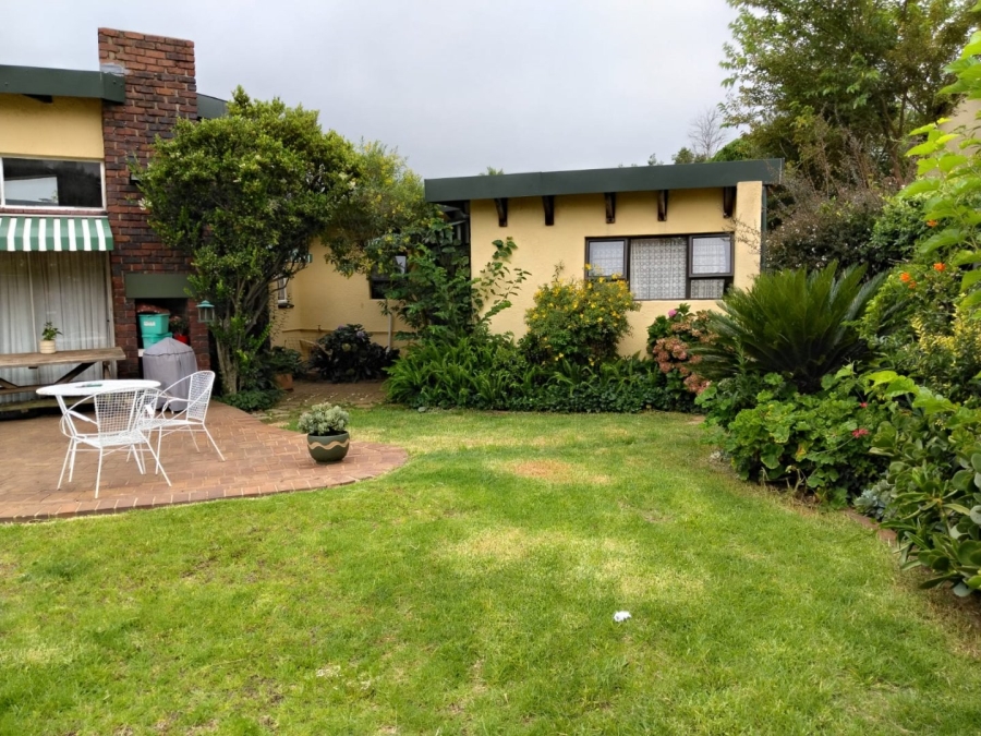 3 Bedroom Property for Sale in Wilro Park Gauteng