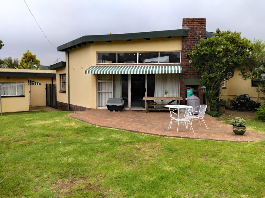 3 Bedroom Property for Sale in Wilro Park Gauteng