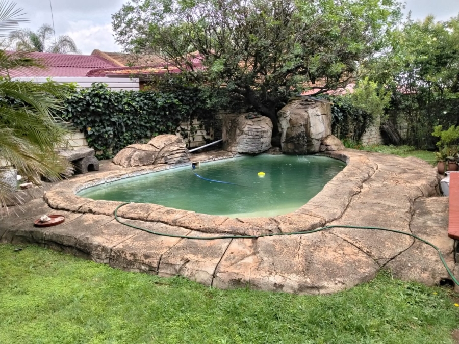 3 Bedroom Property for Sale in Rant En Dal Gauteng