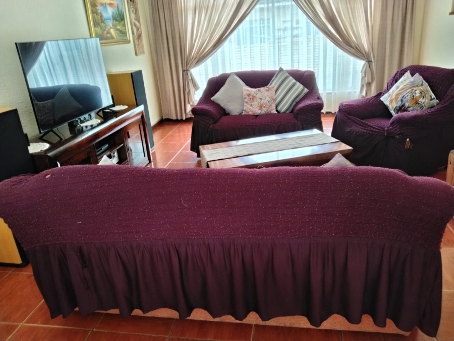 4 Bedroom Property for Sale in Greenhills Gauteng