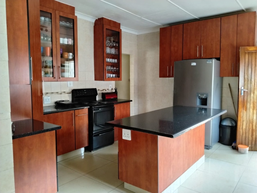 4 Bedroom Property for Sale in Greenhills Gauteng