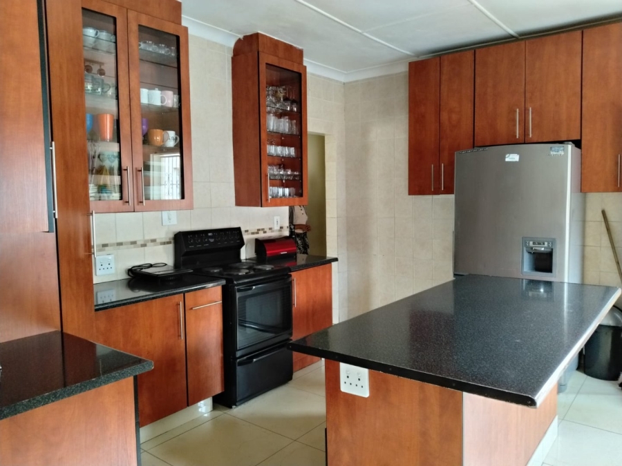 4 Bedroom Property for Sale in Greenhills Gauteng