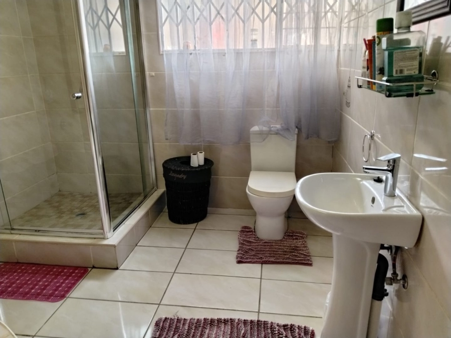 4 Bedroom Property for Sale in Greenhills Gauteng