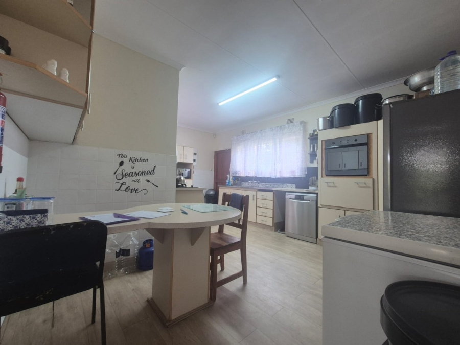 3 Bedroom Property for Sale in Helikonpark Gauteng