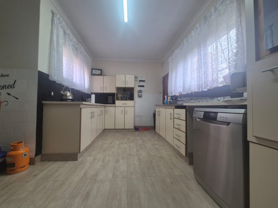 3 Bedroom Property for Sale in Helikonpark Gauteng