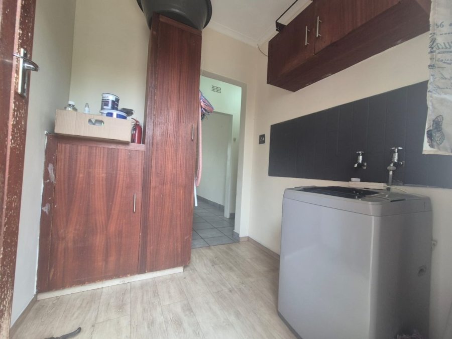 3 Bedroom Property for Sale in Helikonpark Gauteng