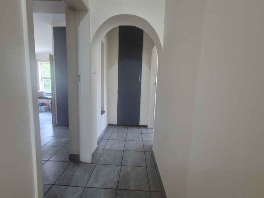 3 Bedroom Property for Sale in Helikonpark Gauteng