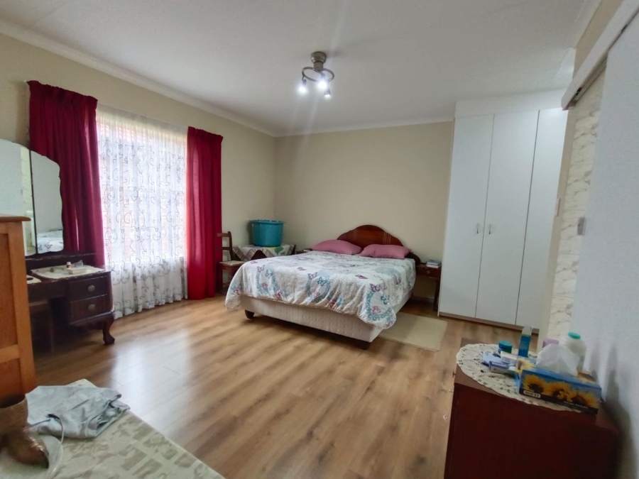 3 Bedroom Property for Sale in Greenhills Gauteng