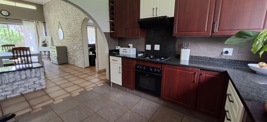 3 Bedroom Property for Sale in Roodekrans Gauteng