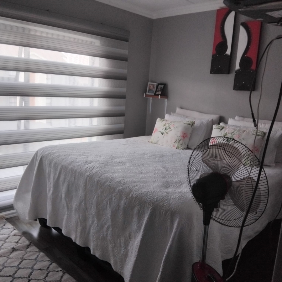 3 Bedroom Property for Sale in Diswilmar A H Gauteng