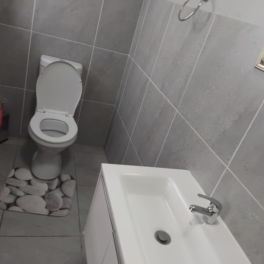 3 Bedroom Property for Sale in Diswilmar A H Gauteng