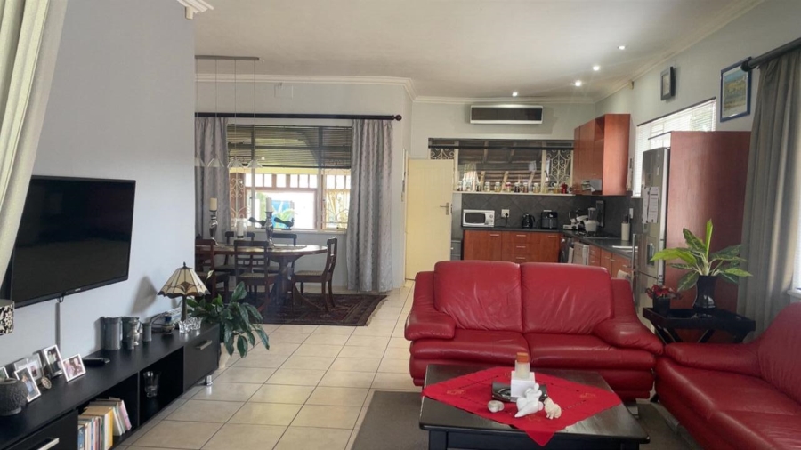 3 Bedroom Property for Sale in Monument Gauteng