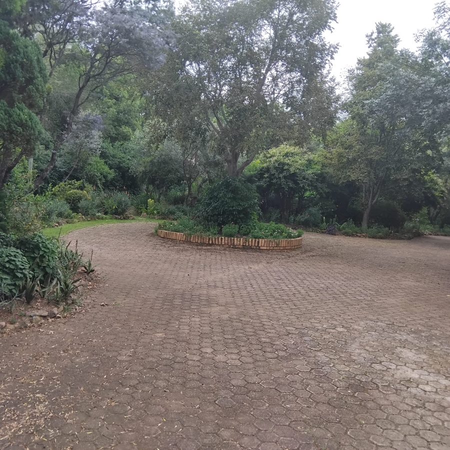 4 Bedroom Property for Sale in Poortview Gauteng