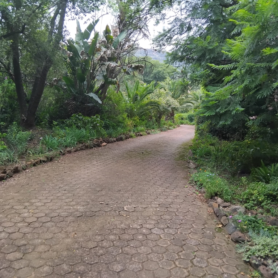 4 Bedroom Property for Sale in Poortview Gauteng