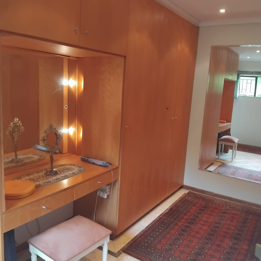 4 Bedroom Property for Sale in Poortview Gauteng