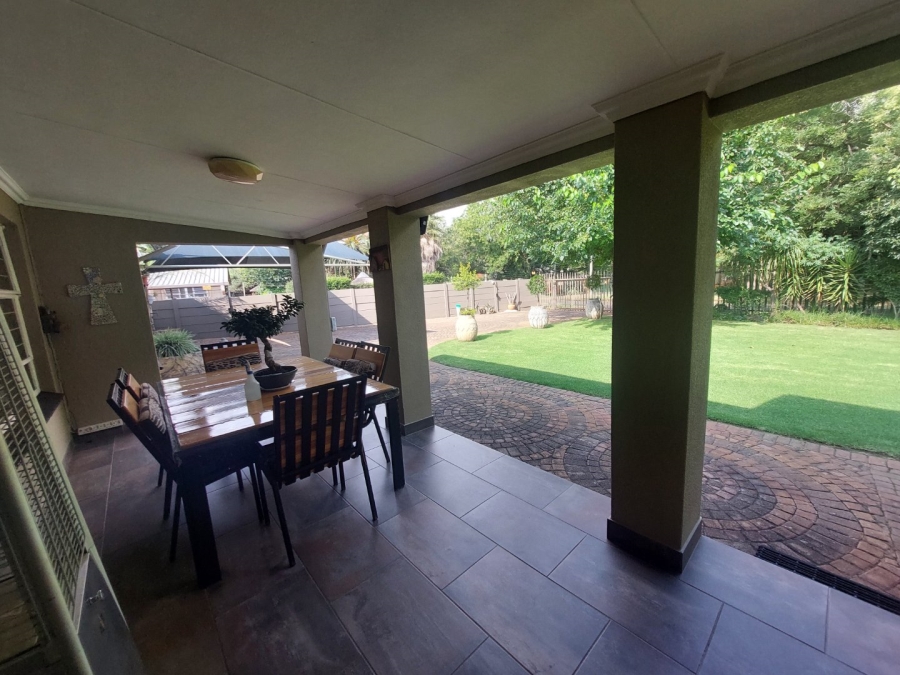 3 Bedroom Property for Sale in Helikonpark Gauteng