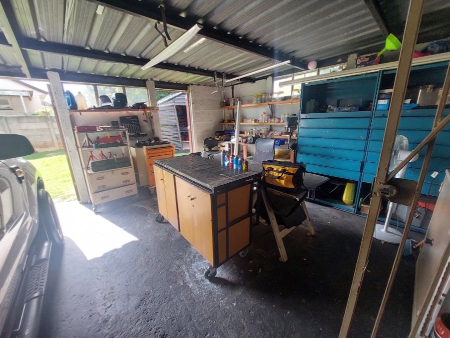 3 Bedroom Property for Sale in Helikonpark Gauteng