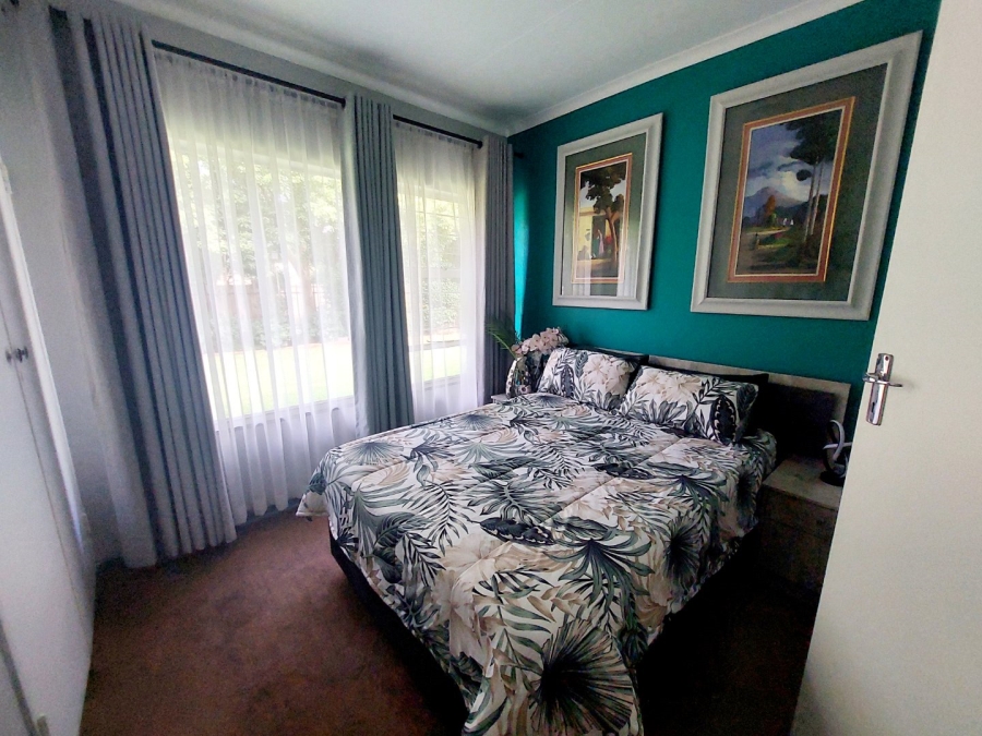 3 Bedroom Property for Sale in Helikonpark Gauteng