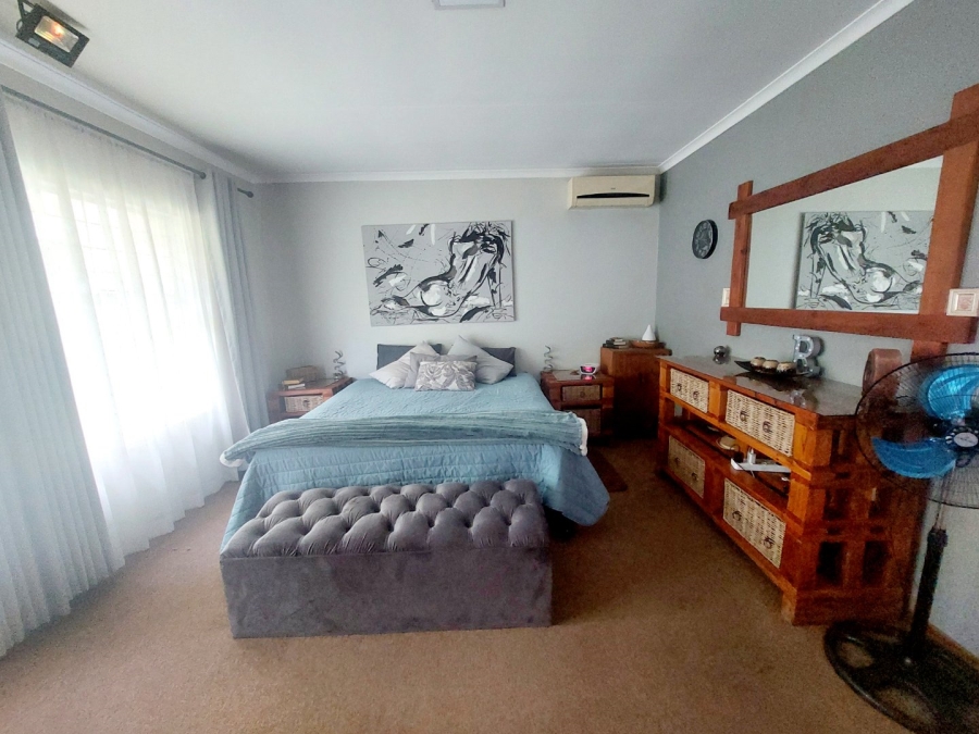 3 Bedroom Property for Sale in Helikonpark Gauteng
