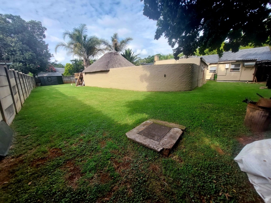 3 Bedroom Property for Sale in Helikonpark Gauteng