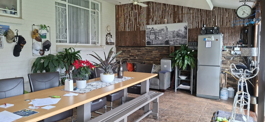 3 Bedroom Property for Sale in Monument Gauteng