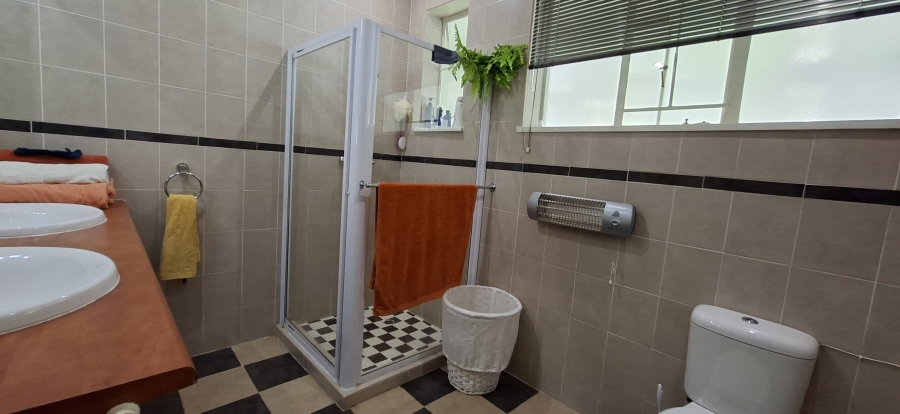 3 Bedroom Property for Sale in Monument Gauteng