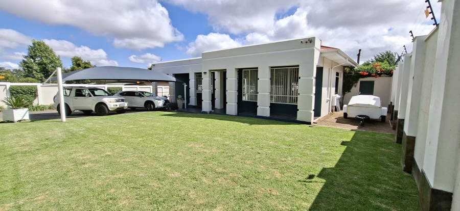 3 Bedroom Property for Sale in Monument Gauteng
