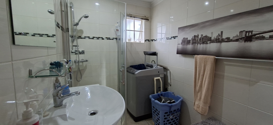 3 Bedroom Property for Sale in Monument Gauteng