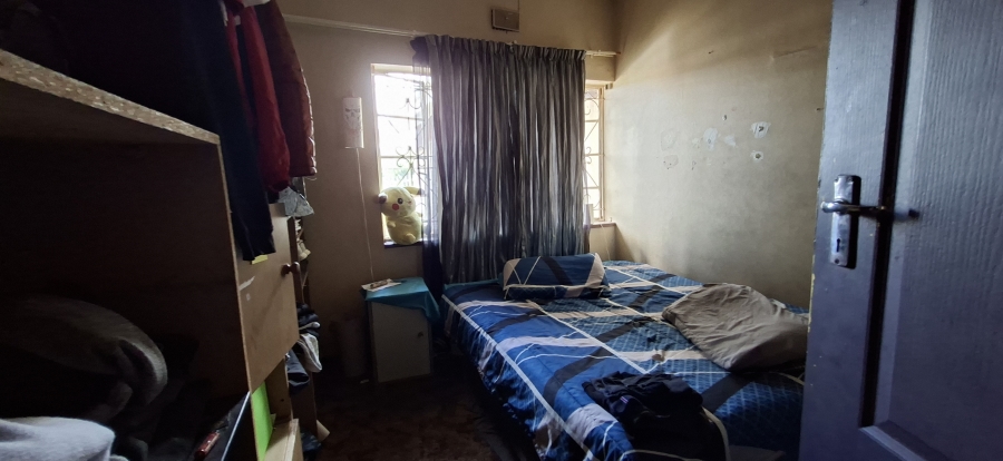 5 Bedroom Property for Sale in Wentworth Park Gauteng