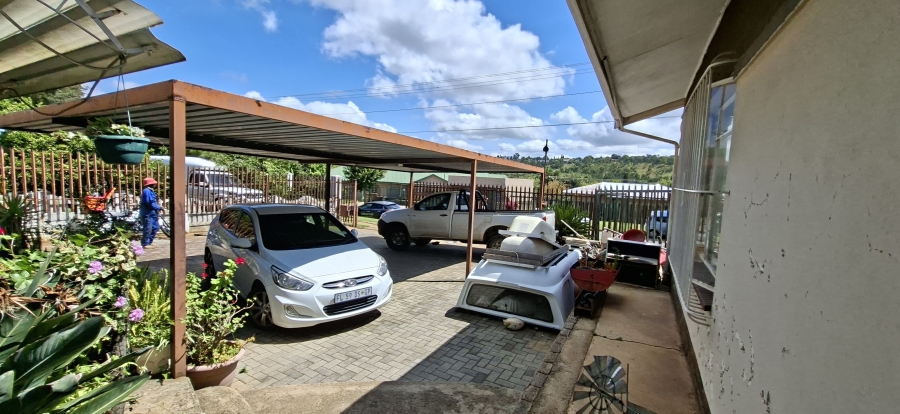 5 Bedroom Property for Sale in Wentworth Park Gauteng