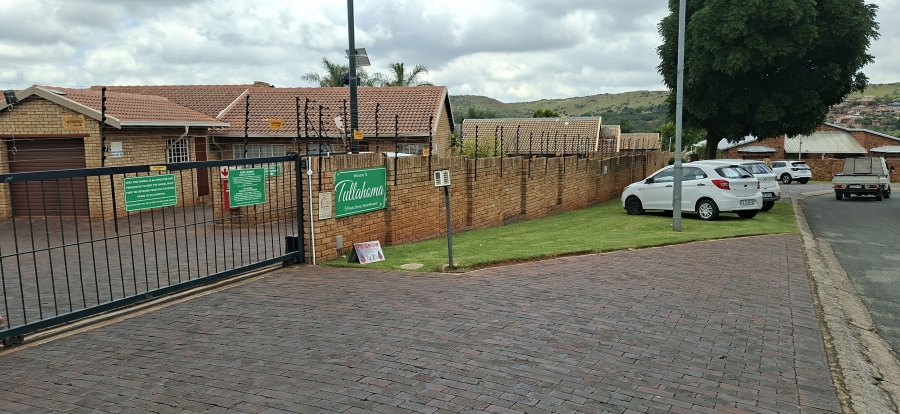 3 Bedroom Property for Sale in Noordheuwel Gauteng